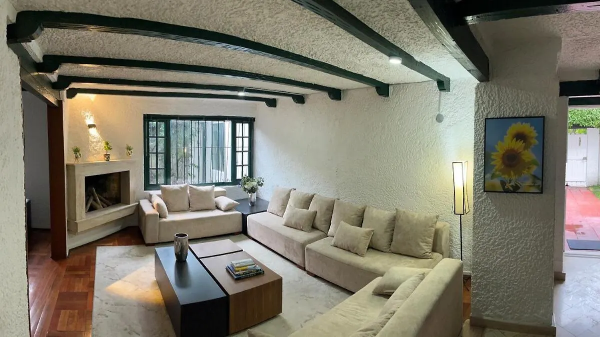 Spacious And Comfy House Bogota Colombia